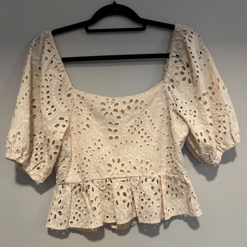 A Calin Cream Eyelet Crop Top Womens Size M Peasant Peplum Y2k Coquette Milkmaid - Picture 2 of 11